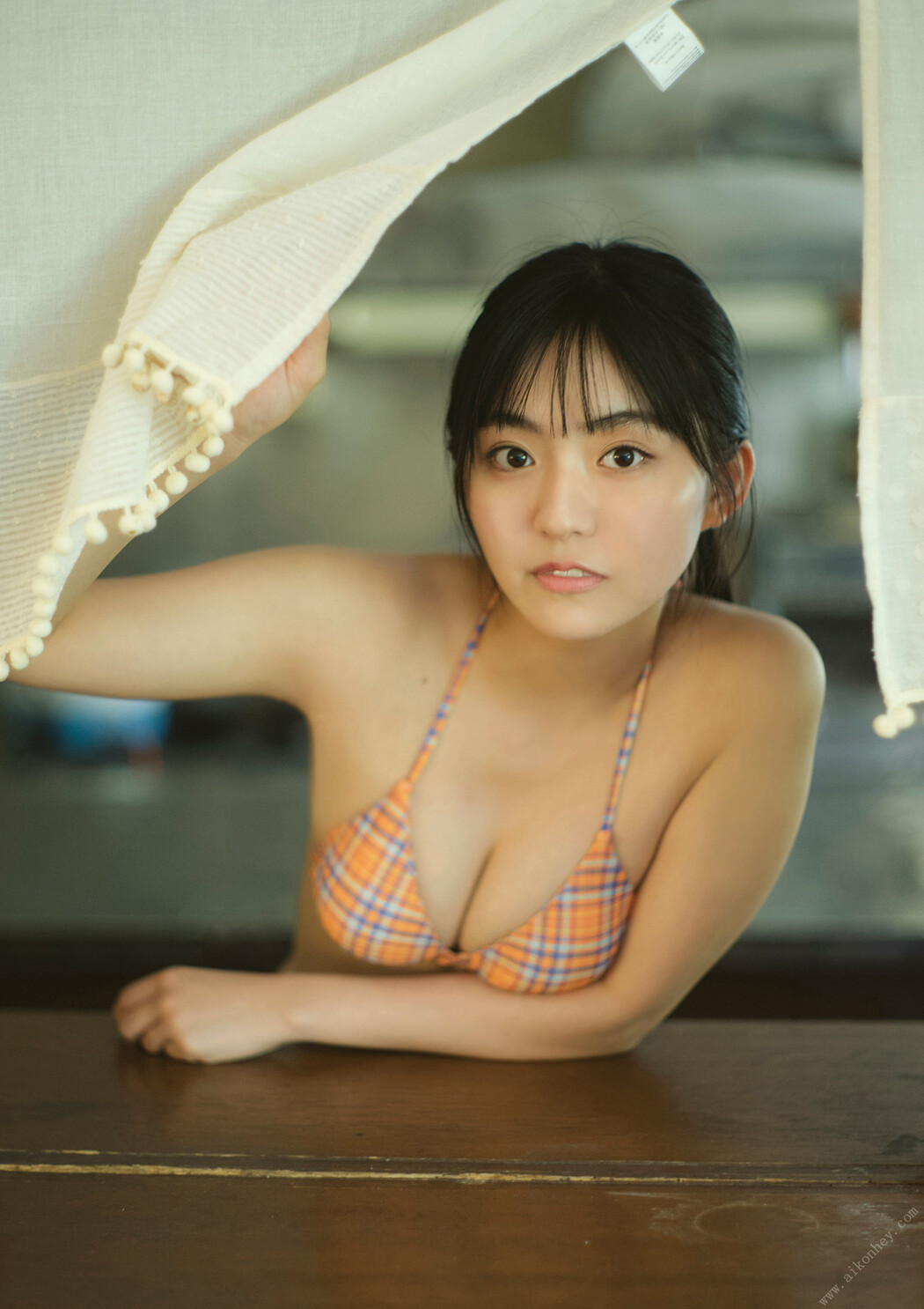 Runa Toyoda 豊田ルナ, STRIKE! デジタル写真集 「想わば、ゆえに君の町まで。」 Set.01