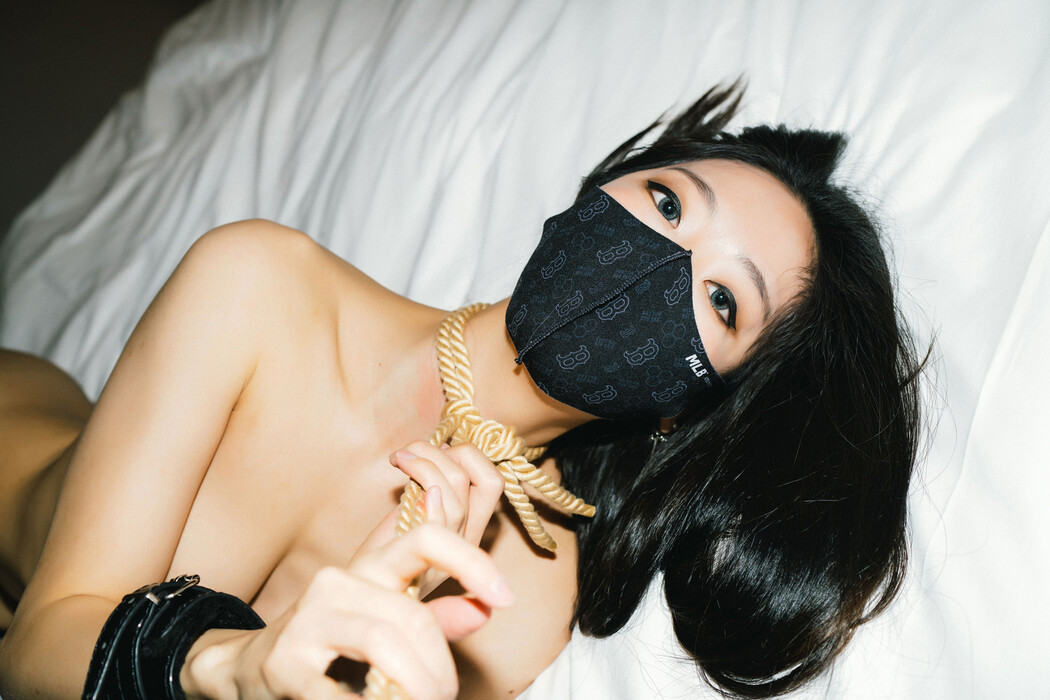 Mona 모나, [Moon Night Snap] Please Be My Master Set.02