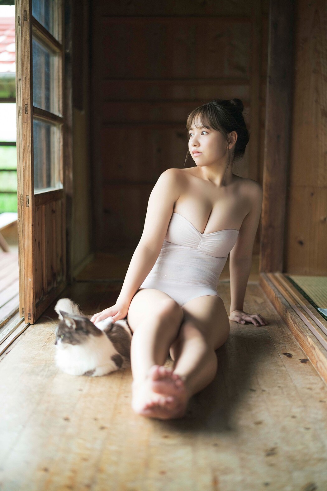 Yuzuha Hongo 本郷柚巴, ヤンマガWeb ヤンマガアザーっす！ YM2023年7号