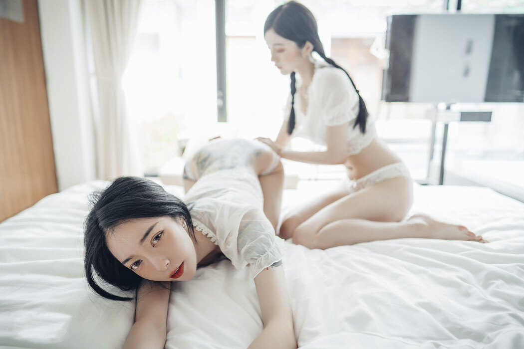 JVID精品 情色國王遊戲🔞比賽寫真情色大突破🔥 飄飄 辰辰 挑戰大家從沒有看過的她們 內容絕對厲害!!超誠意尺度滿滿的國王視角❤️讓兩位女神服侍 誰才是國王 Set.01