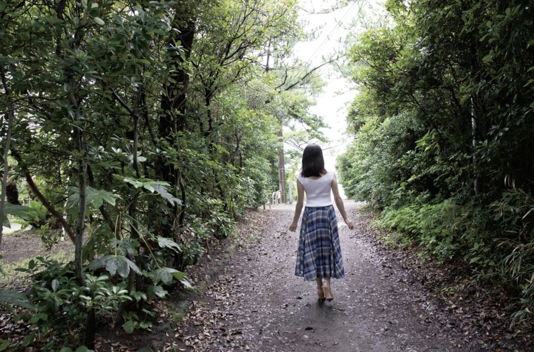 Kaede Shimizu 清水楓, ＦＲＩＤＡＹデジタル写真集 「emerge as…」 Set.04 Cover Photo