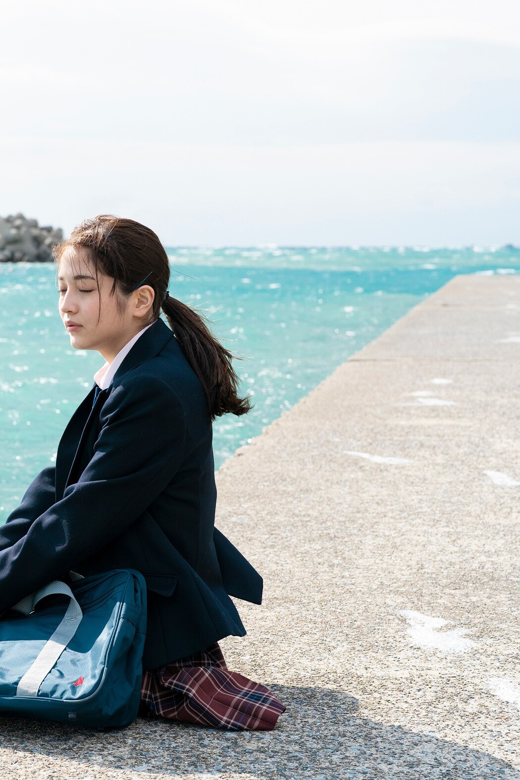 Nanako Kurosaki 黒嵜菜々子, FLASHデジタル写真集 「最後の制服」 Set.02