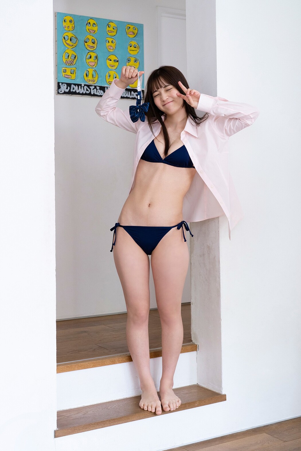 Nanako Kurosaki 黒嵜菜々子, FLASHデジタル写真集 「最後の制服」 Set.01