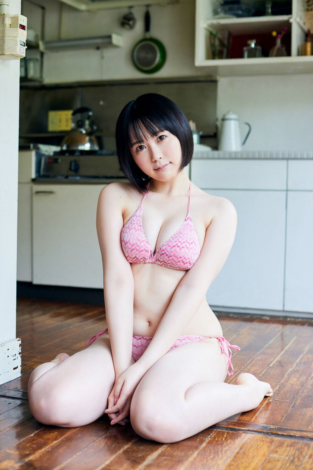 Yuki Yomichi 夜道雪, ＦＲＩＤＡＹデジタル写真集 「人気声優のマシュマロボディ」 Set.02