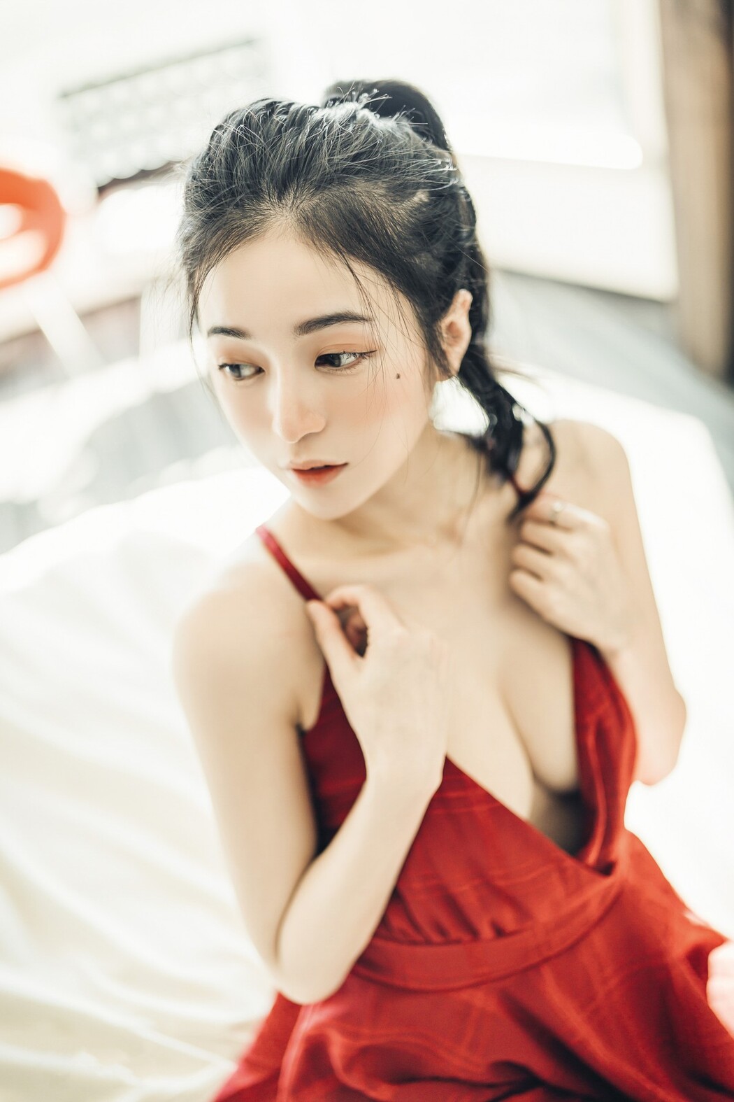 JVID精品 🔞仙仙辰 透明罩衫 透明駱駝蹄內褲 濕潤黑絲 我的女友 這次有點色😈有點甜 Set.01