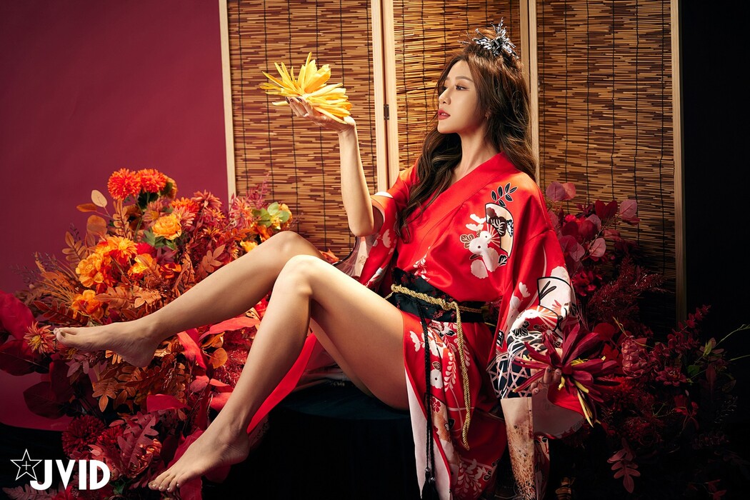 JVID精品 聖上寵幸首選～傾國傾城囍媚娘 婀娜多姿 酥胸外露 Set.01