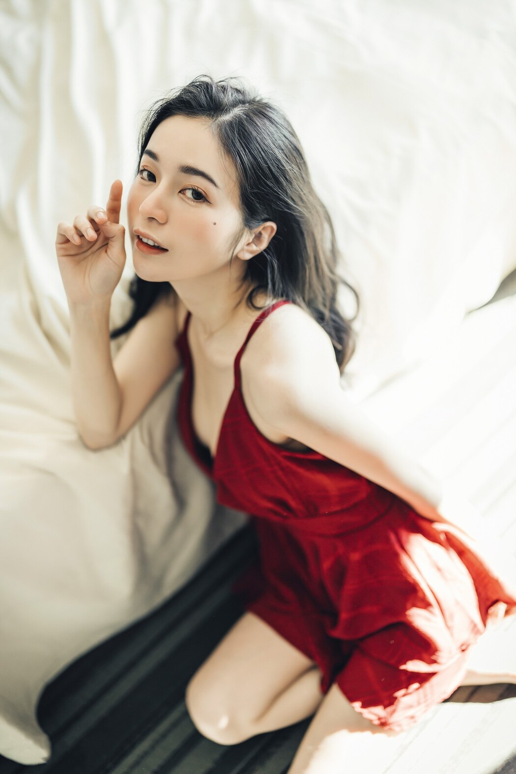JVID精品 🔞仙仙辰 透明罩衫 透明駱駝蹄內褲 濕潤黑絲 我的女友 這次有點色😈有點甜 Set.01