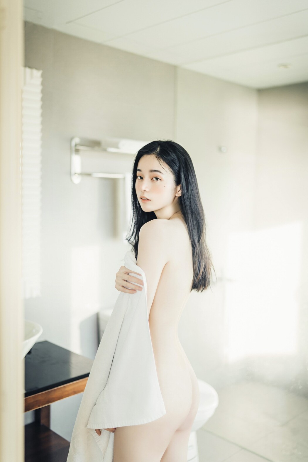 JVID精品 🔞仙仙辰 透明罩衫 透明駱駝蹄內褲 濕潤黑絲 我的女友 這次有點色😈有點甜 Set.01