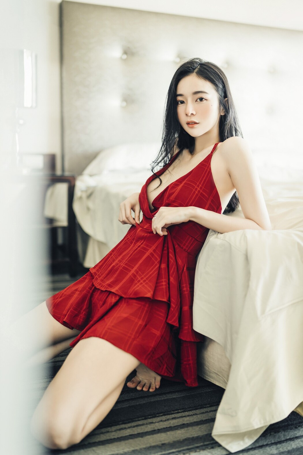 JVID精品 🔞仙仙辰 透明罩衫 透明駱駝蹄內褲 濕潤黑絲 我的女友 這次有點色😈有點甜 Set.01