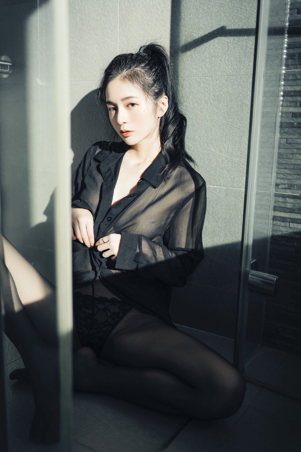 JVID精品 🔞仙仙辰 透明罩衫 透明駱駝蹄內褲 濕潤黑絲 我的女友 這次有點色😈有點甜 Set.02