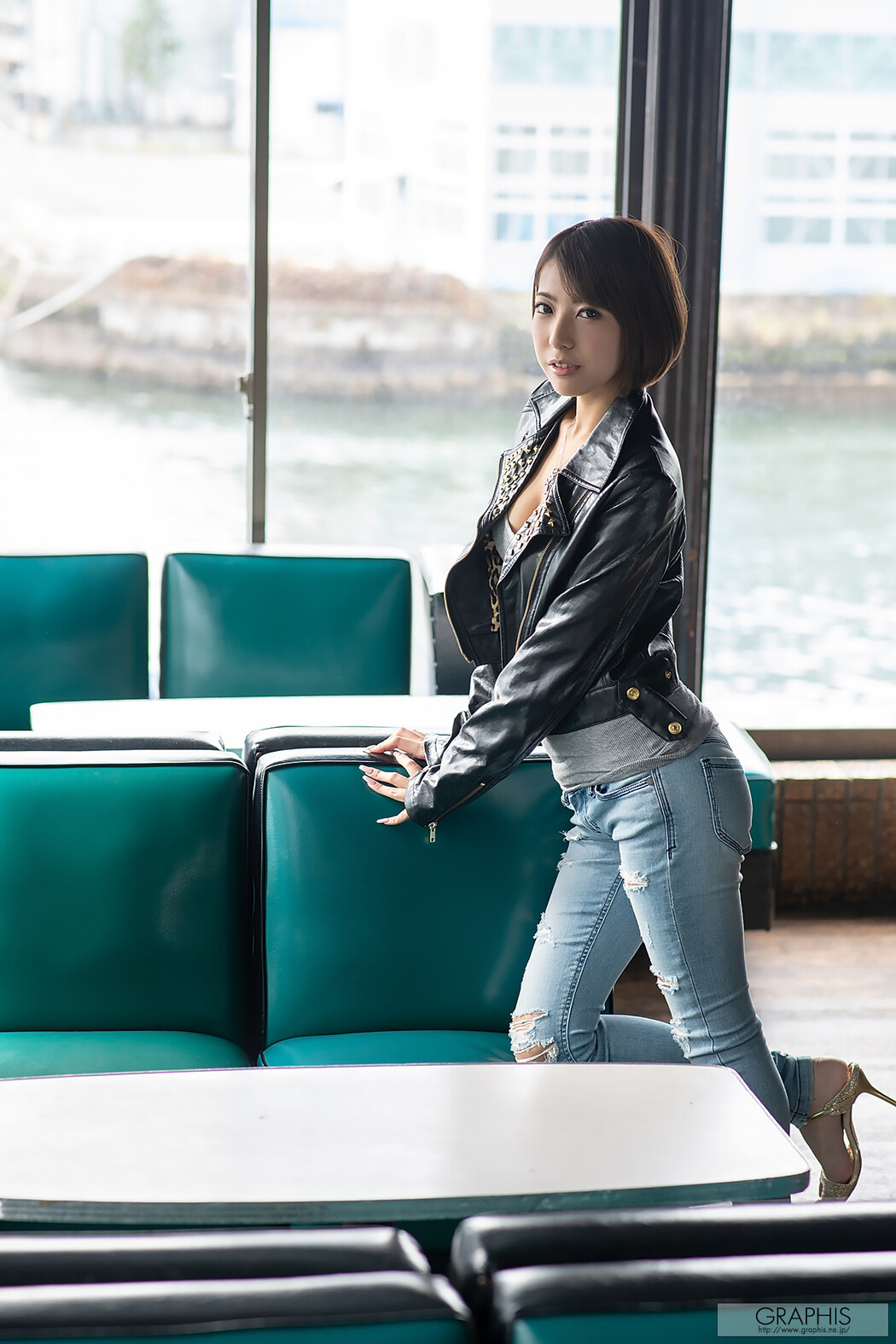 Ryo Harusaki 春咲りょう, [Graphis] Gals 「Cool Doll」 Vol.02