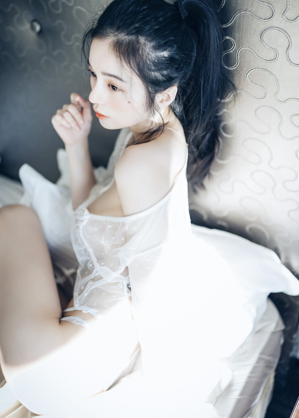 JVID精品 🔞仙仙辰 透明罩衫 透明駱駝蹄內褲 濕潤黑絲 我的女友 這次有點色😈有點甜 Set.01