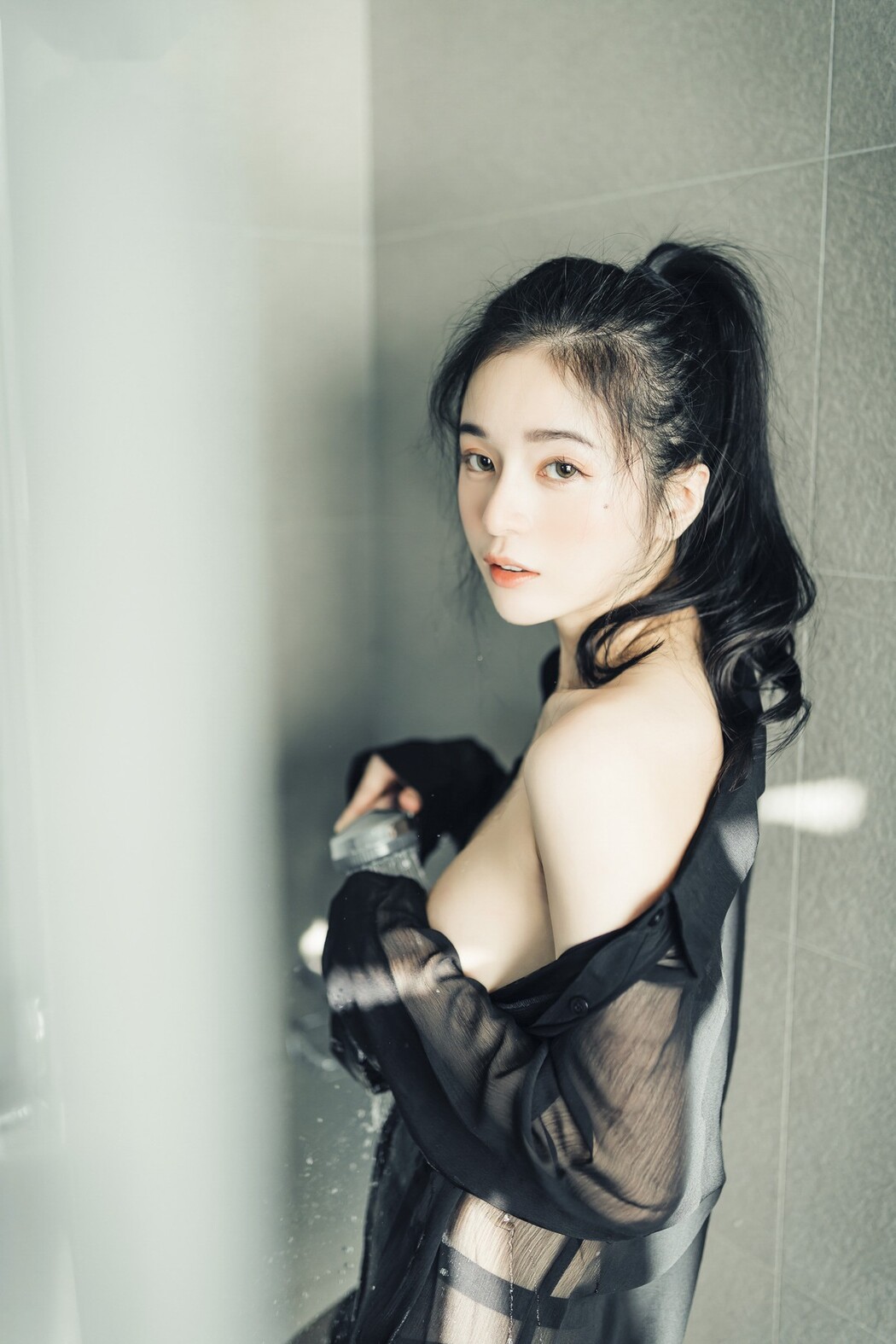 JVID精品 🔞仙仙辰 透明罩衫 透明駱駝蹄內褲 濕潤黑絲 我的女友 這次有點色😈有點甜 Set.02