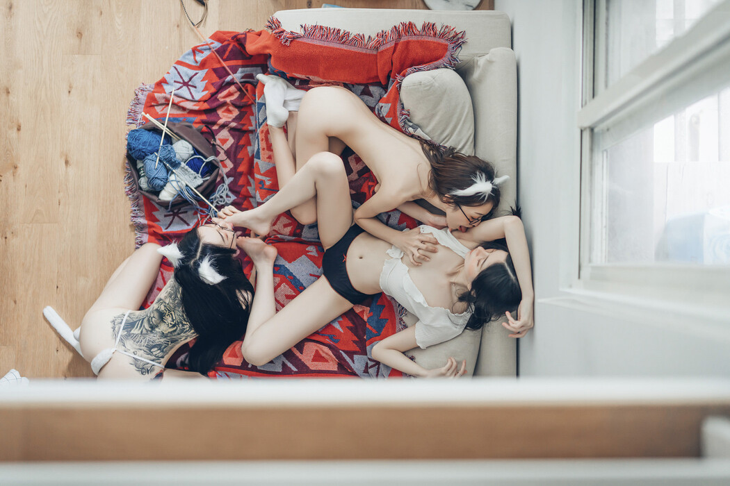JVID精品 三位女神全裸合體🔞 宅女辰辰與她的兩隻貓咪飄飄 妍妍的性生活❤️ Vol.01 Set.01