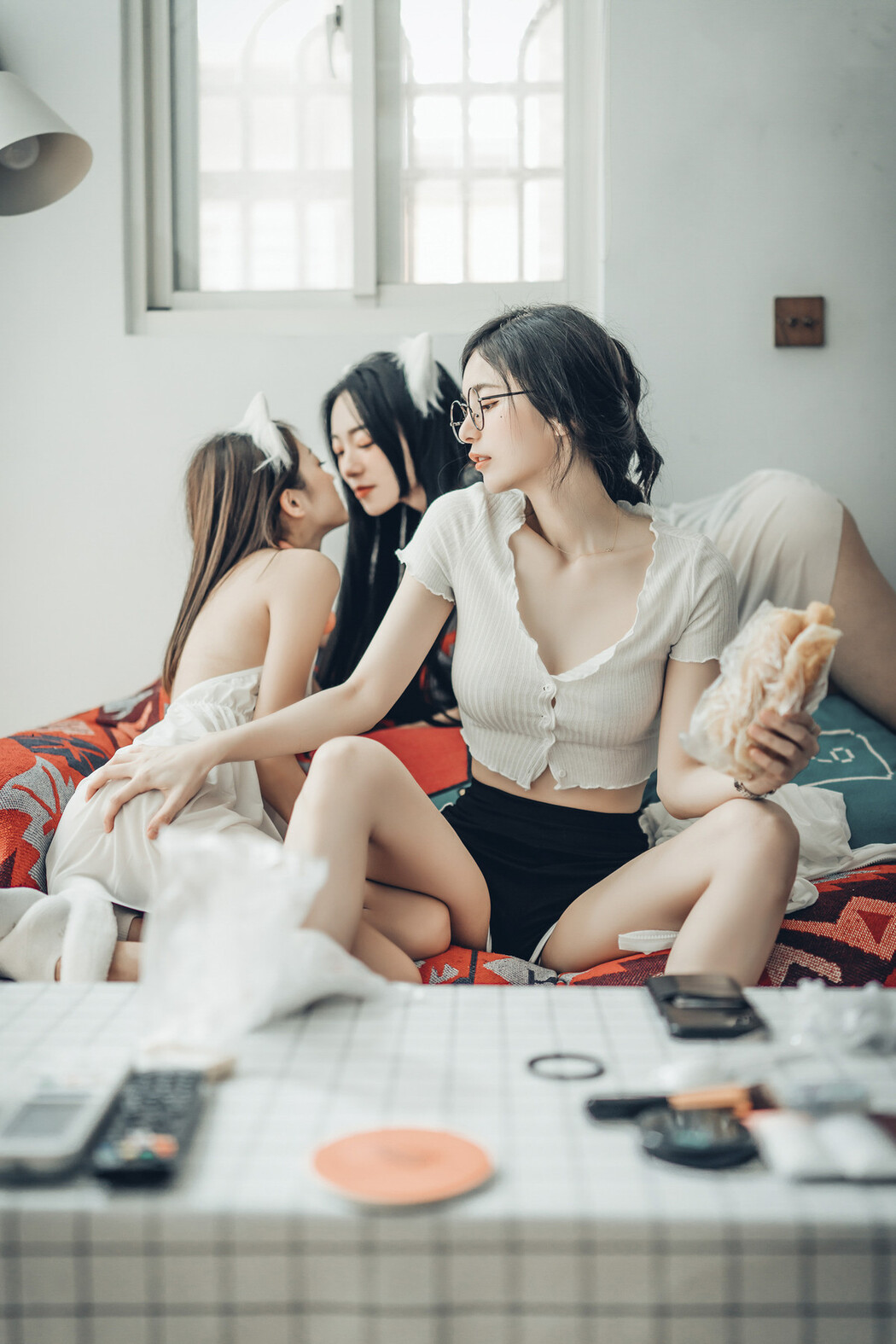 JVID精品 三位女神全裸合體🔞 宅女辰辰與她的兩隻貓咪飄飄 妍妍的性生活❤️ Vol.01 Set.01 Cover Photo