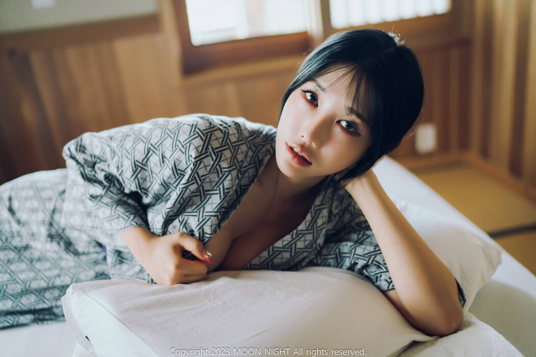 Yunjin 챌이, [Moon Night Snap] 행운 Lucky Set.02