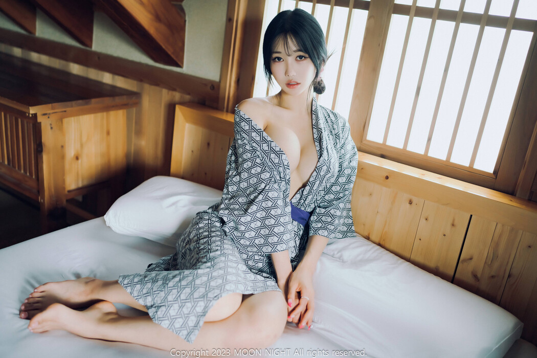 Yunjin 챌이, [Moon Night Snap] 행운 Lucky Set.01