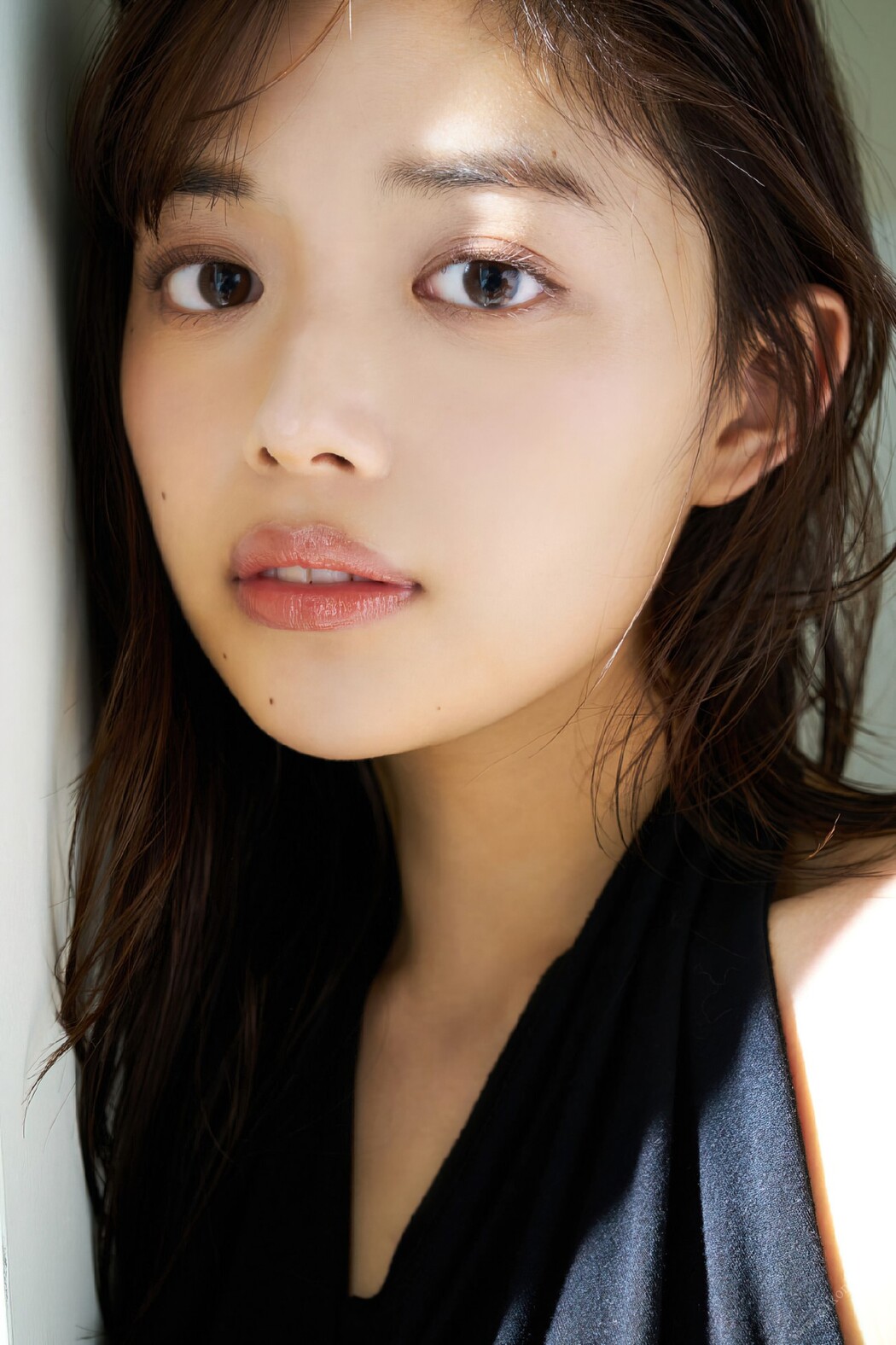 Hinami Mori 森日菜美, FRIDAYデジタル写真集 宝の新人女優 「ＣＵＴＥ＆ＳＥＸＹ」 Set.02