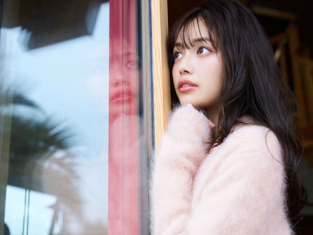 Hinami Mori 森日菜美, FRIDAYデジタル写真集 宝の新人女優 「ＣＵＴＥ＆ＳＥＸＹ」 Set.01