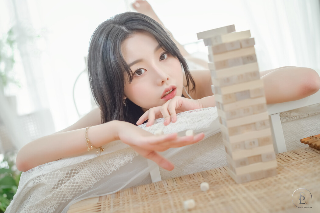 Yuna 유나, [SAINT Photolife] Jenga