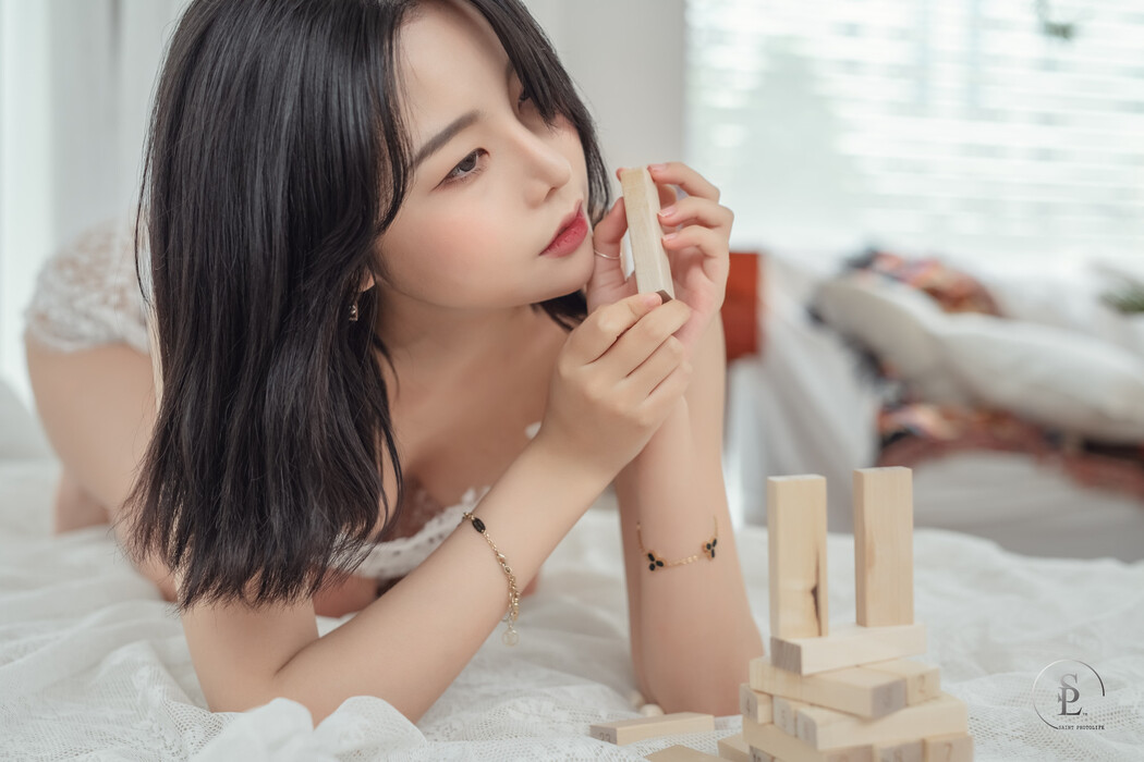 Yuna 유나, [SAINT Photolife] Jenga