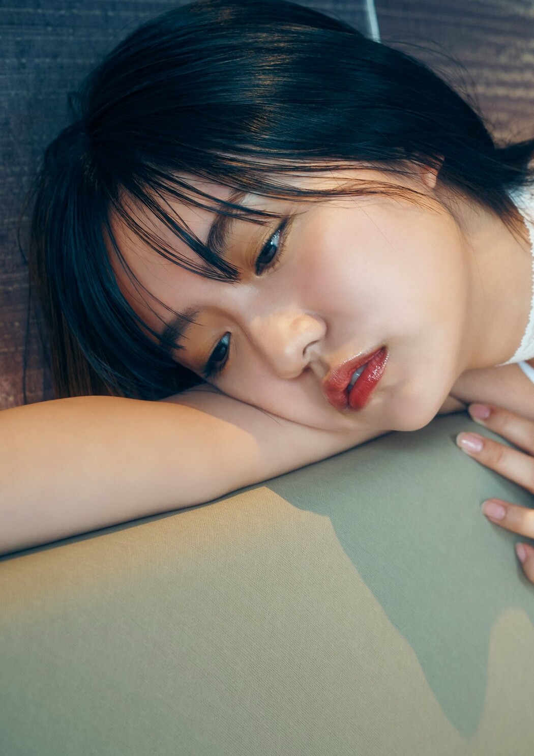 Runa Toyoda 豊田ルナ, BRODYデジタル写真集 「オトナの子。」