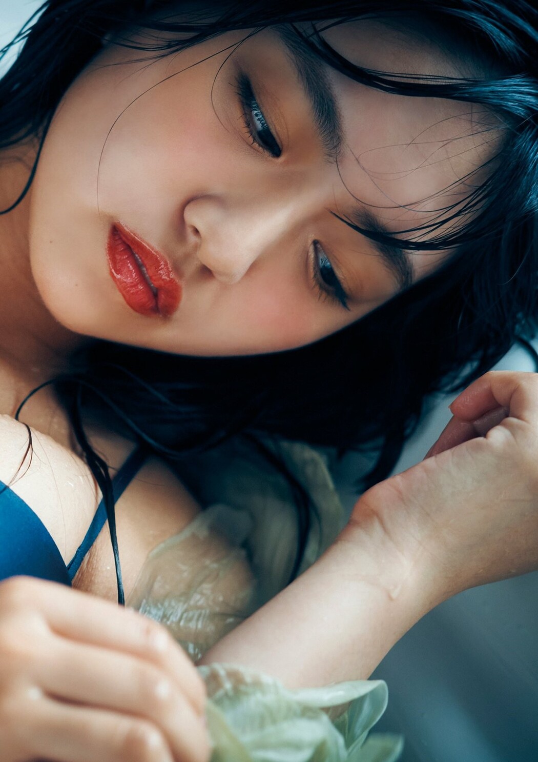 Runa Toyoda 豊田ルナ, BRODYデジタル写真集 「オトナの子。」