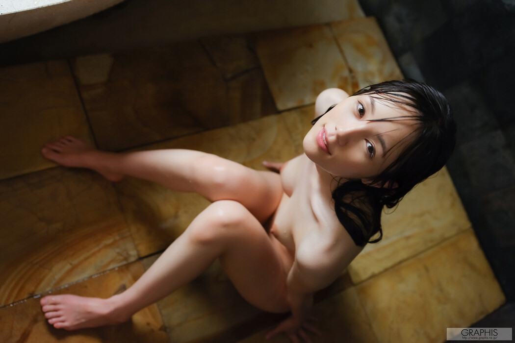 Remu Suzumori 涼森れむ, [Graphis] Gals 「CRAZY ABOUT YOU!」 Vol.05