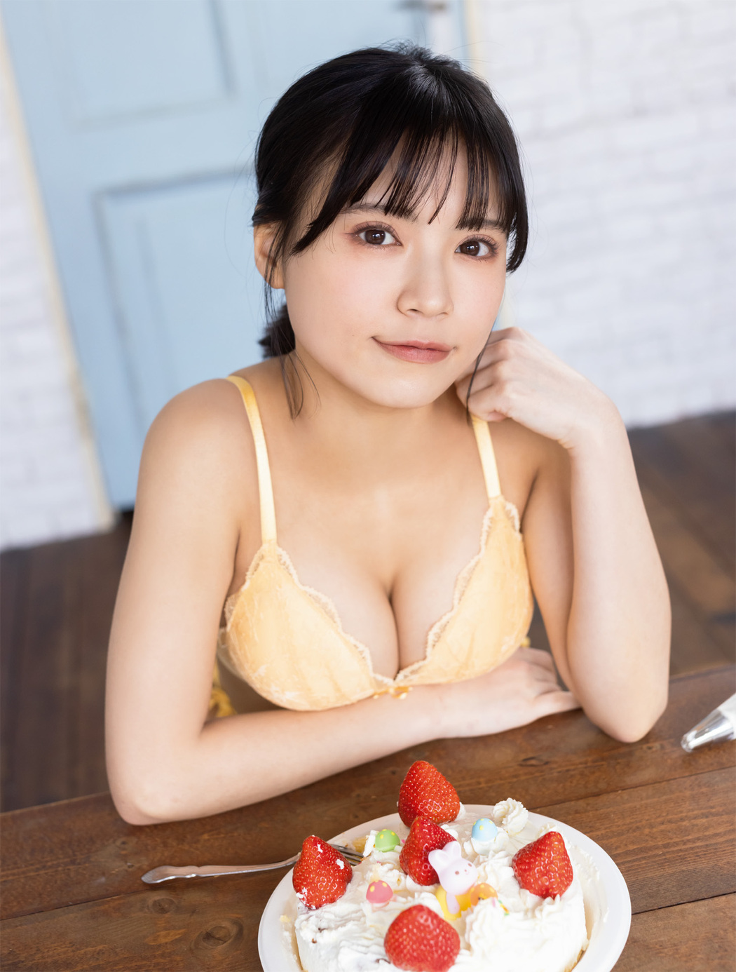 Wakana Sumino 隅野和奏, Platinum Flash 2023.02 Vol.21