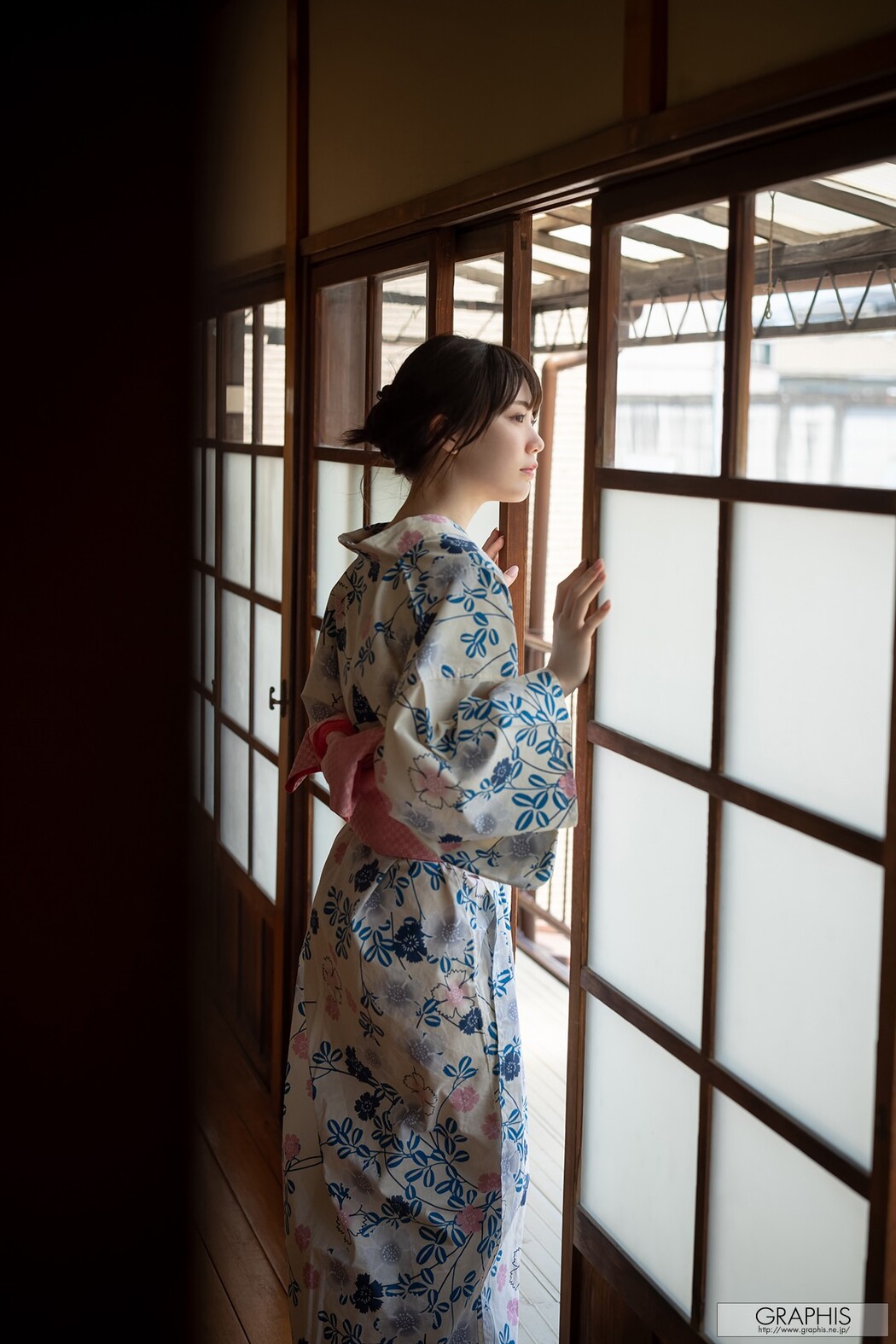 Mio Ishikawa 石川澪, [Graphis] Gals 「Lovely!」 Vol.03