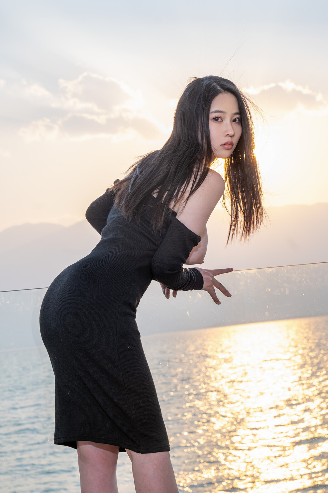 Cosplay 年年Nnian 洱海
