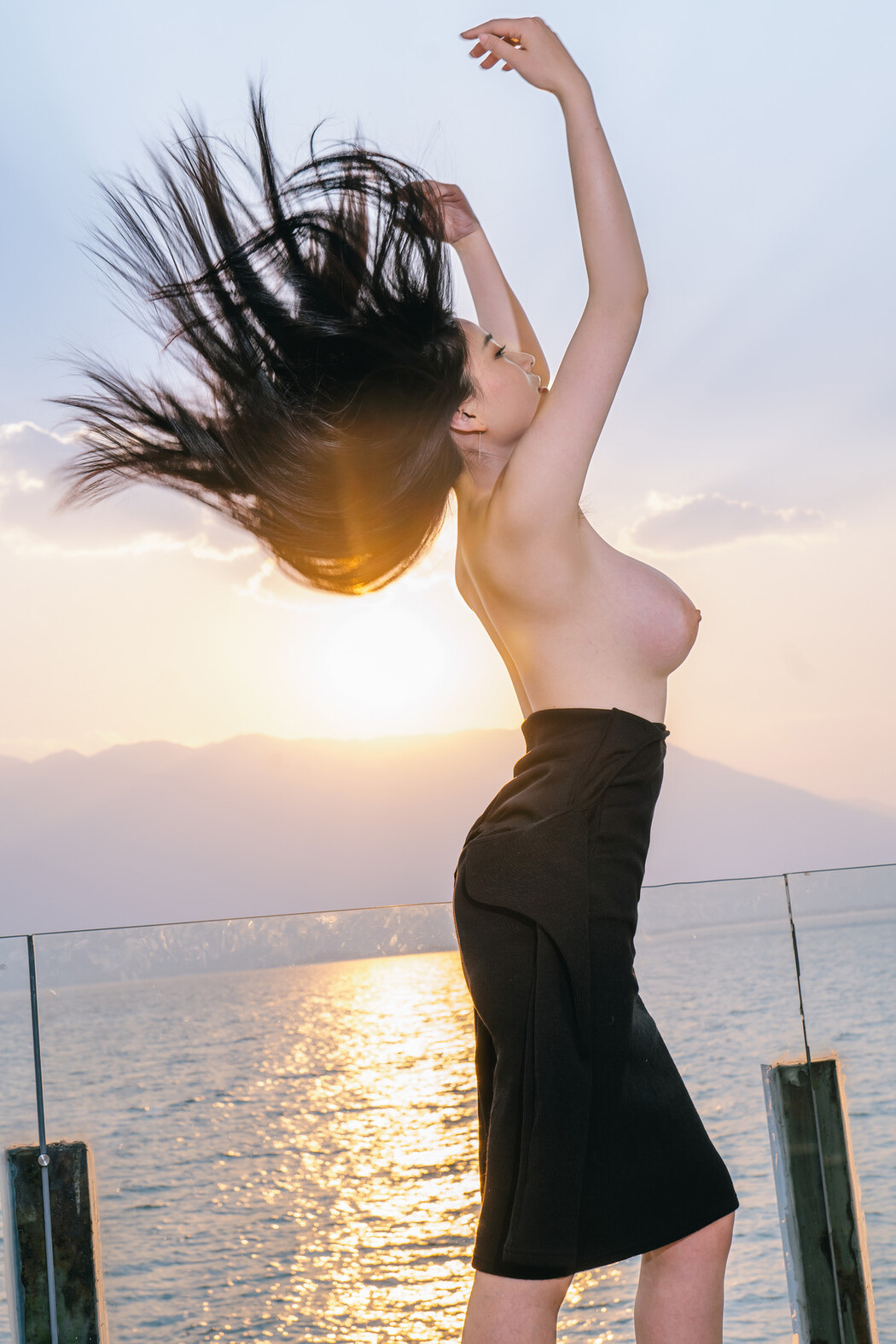Cosplay 年年Nnian 洱海