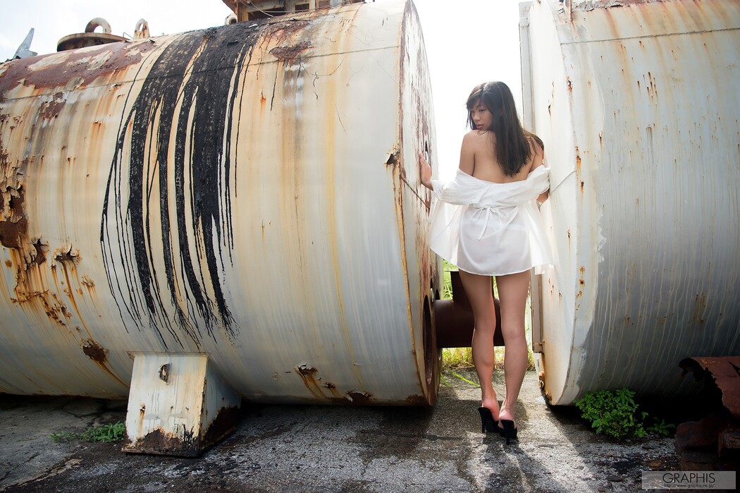 Matsuri Kiritani 桐谷まつり, [Graphis] Winter Special 「Voluptuous Body!」 Vol.04