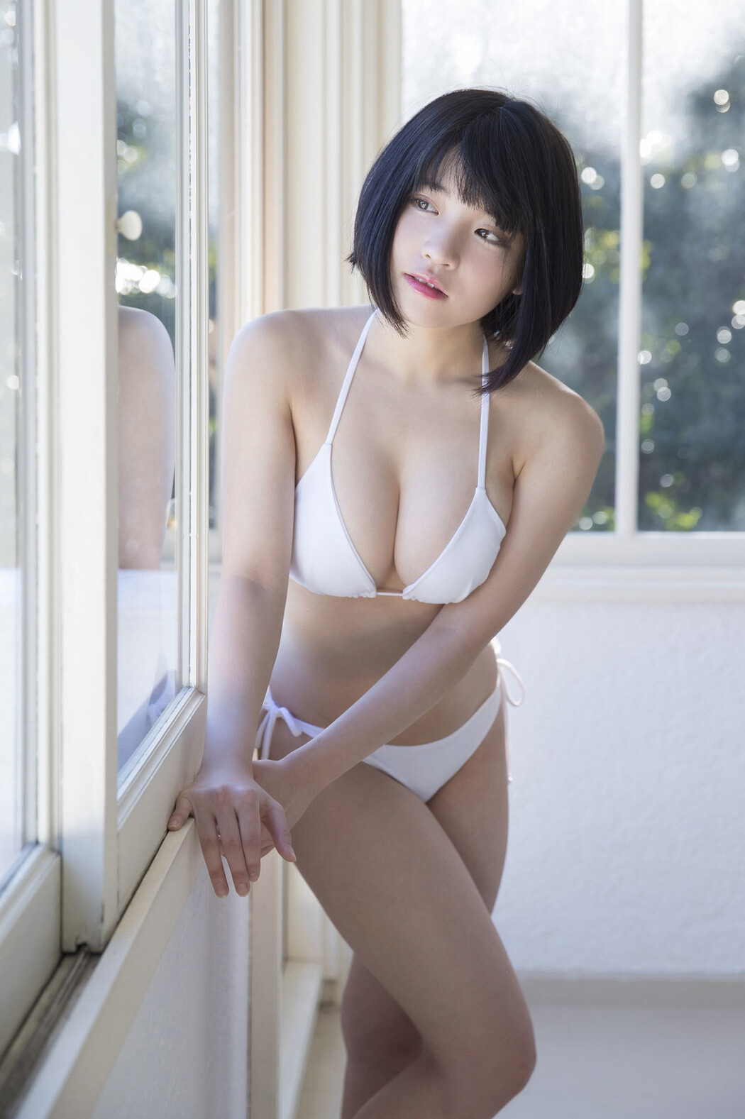 Nagi Nemoto 根本凪, ＦＲＩＤＡＹデジタル写真集 「緑のシンデレラ」 Set.02