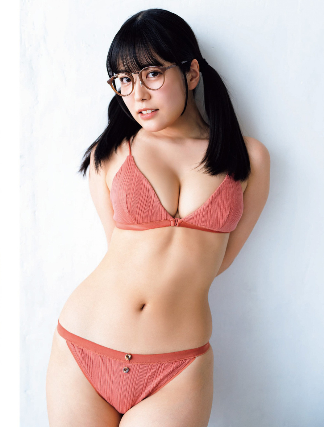 Umi Shinonome 東雲うみ, FLASH 2023.07.11 (フラッシュ 2023年7月11日号)