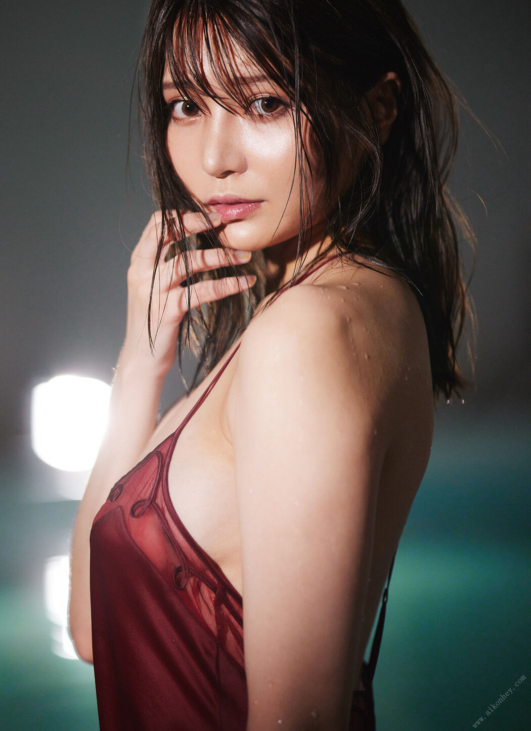 Sayaka Nitori 似鳥沙也加, TSUTAYA限定 似鳥沙也加 PhotoBook 「PURE」 Set.02