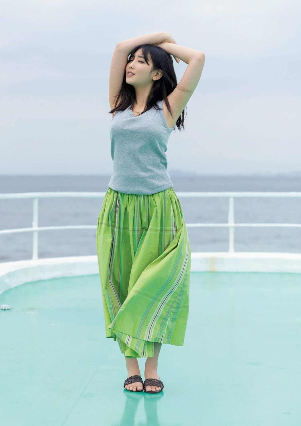 Aika Sawaguchi 沢口愛華, FLASH グラビアBEST 2022年初夏 2022.07.30