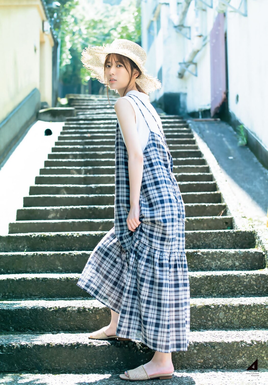 Renka Iwamoto 岩本蓮加, Shonen Magazine 2023 No.35 (週刊少年マガジン 2023年35号)