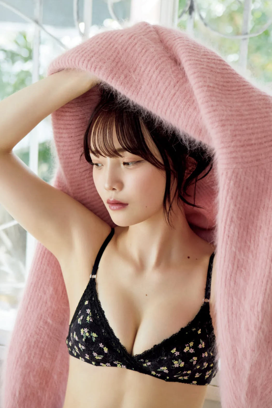 Himeka Araya 新谷姫加, FRIDAY Digital 2023.06.02 (フライデー 2023年6月2日号)