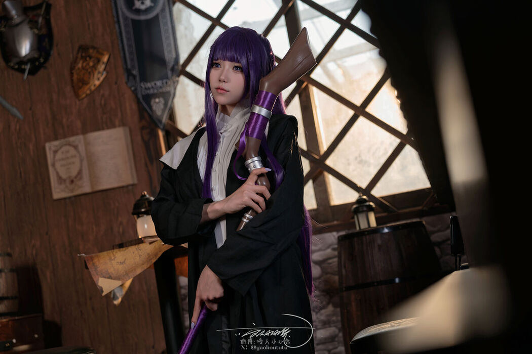 Coser@黏黏团子兔 – 5月作品『酩酊大喷菇』