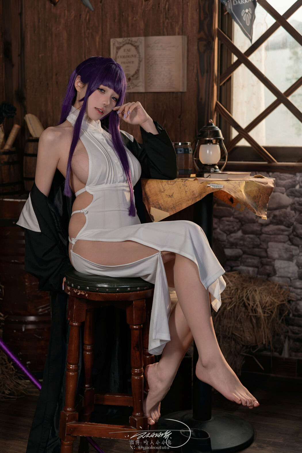 Coser@黏黏团子兔 – 5月作品『酩酊大喷菇』