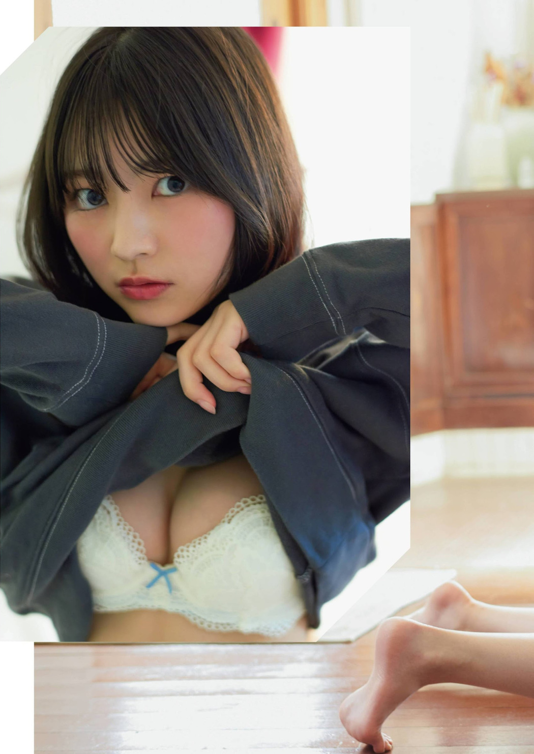 USA 宇咲, Platinum Flash 2022 Vol.18 Cover Photo