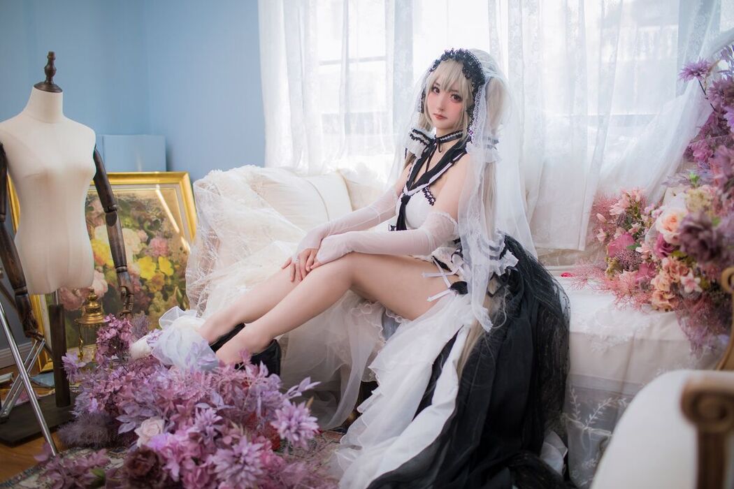 Coser@风筝Kaitto – Awesome Young Lady Dressing Up 可畏 梳妆的大小姐