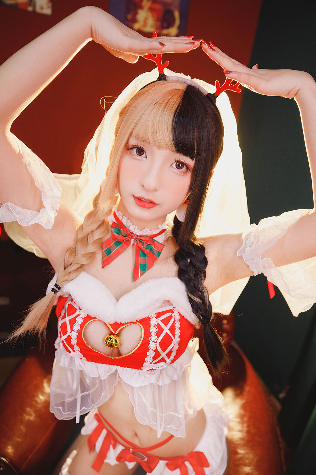 Coser@神楽坂真冬 Vol.074 绝对企画-圣诞小鹿 鹿の恩返し Part3 Cover Photo