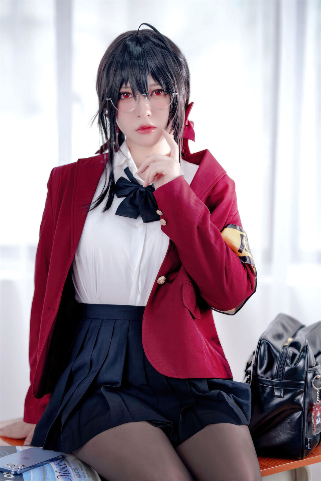 Coser@半半子 – 大凤 风纪委员