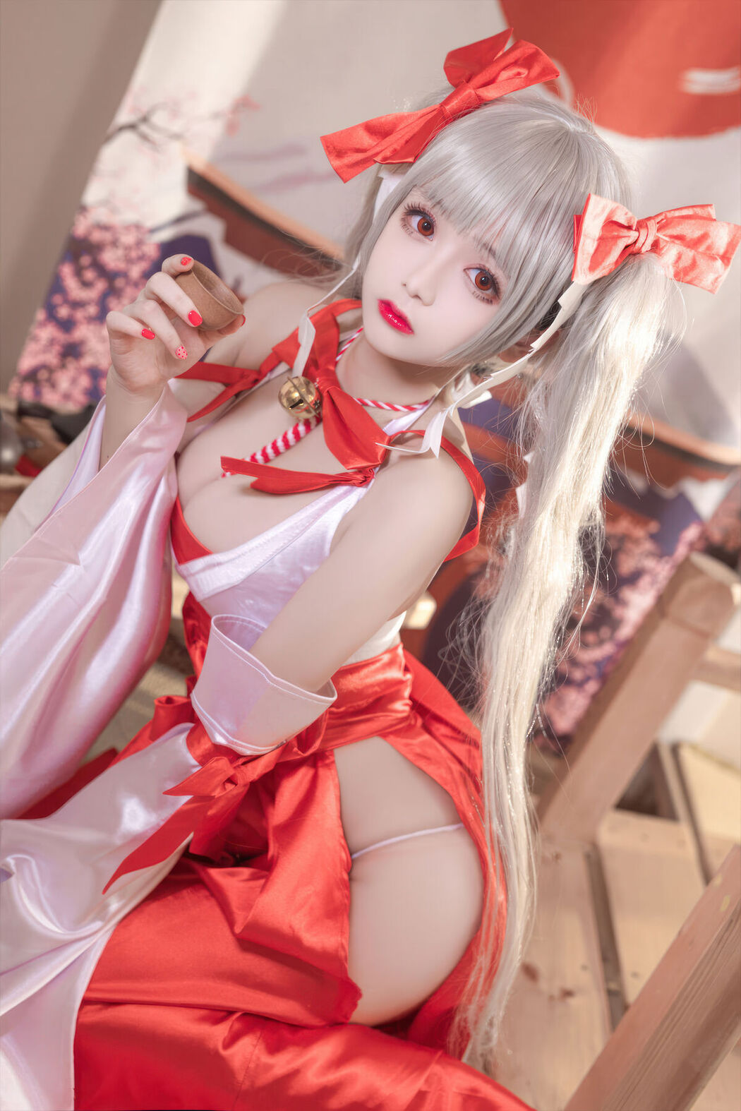 Coser@日奈娇 – 碧蓝航线 可畏巫女