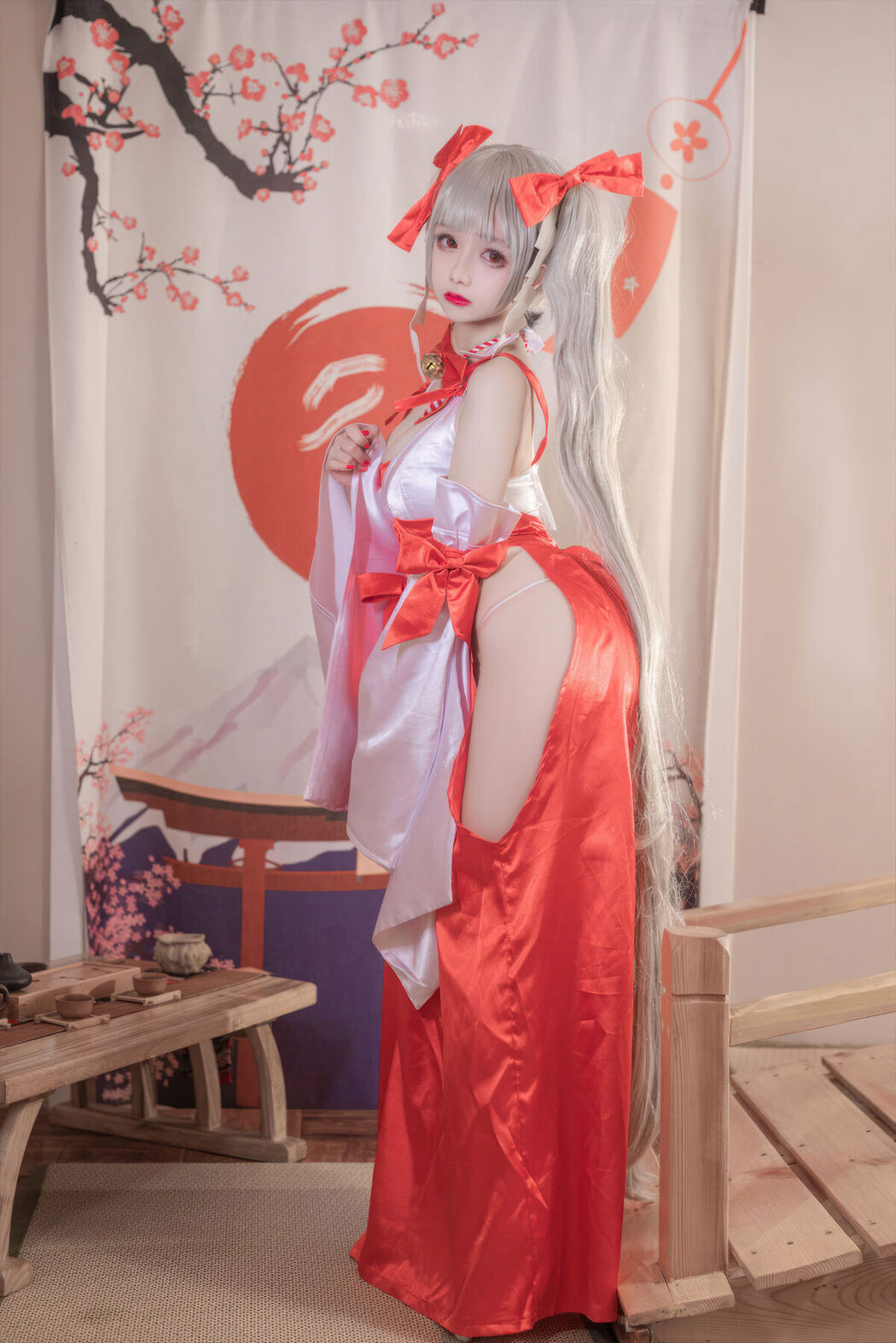 Coser@日奈娇 – 碧蓝航线 可畏巫女