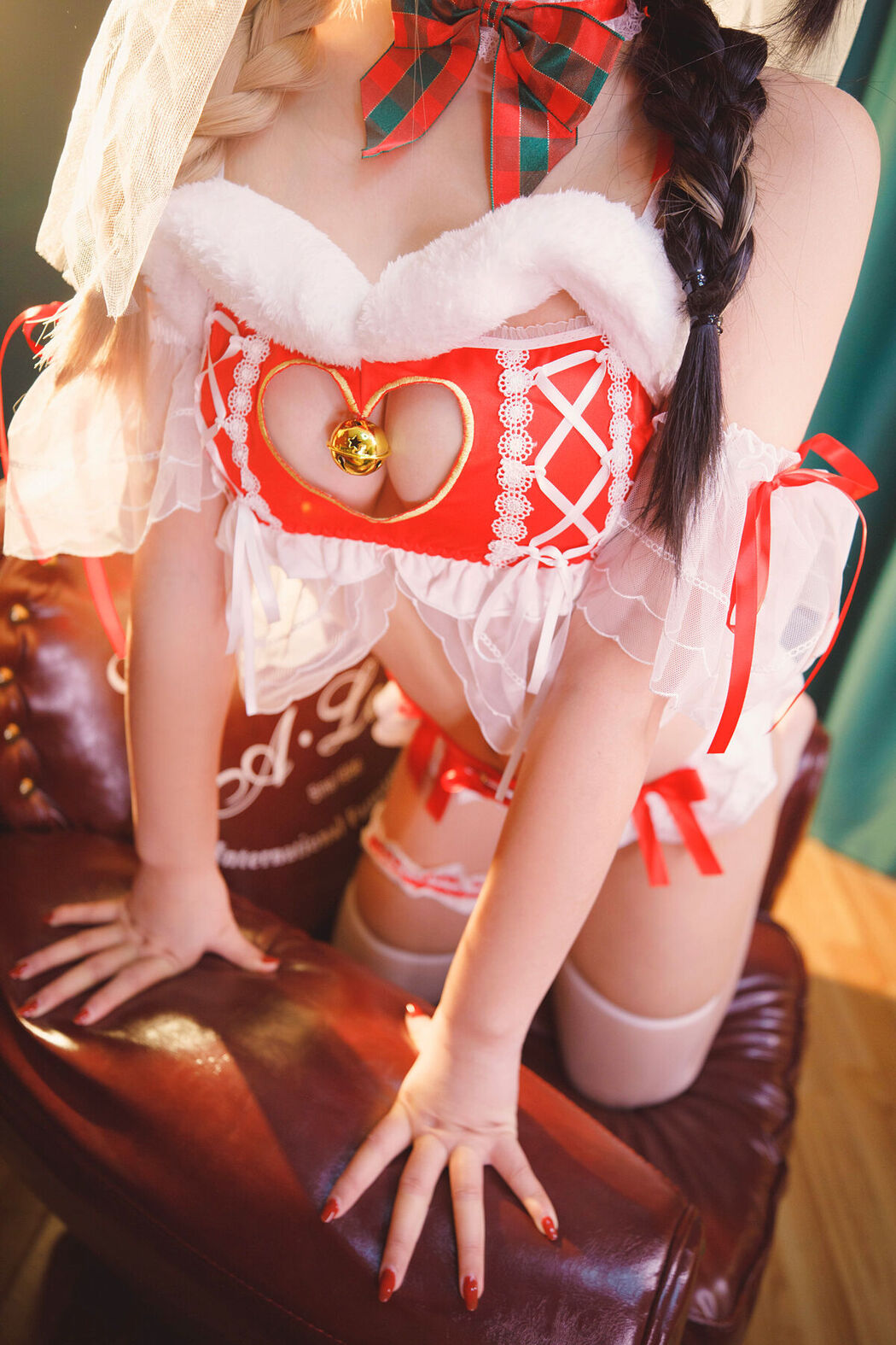 Coser@神楽坂真冬 Vol.074 绝对企画-圣诞小鹿 鹿の恩返し Part2