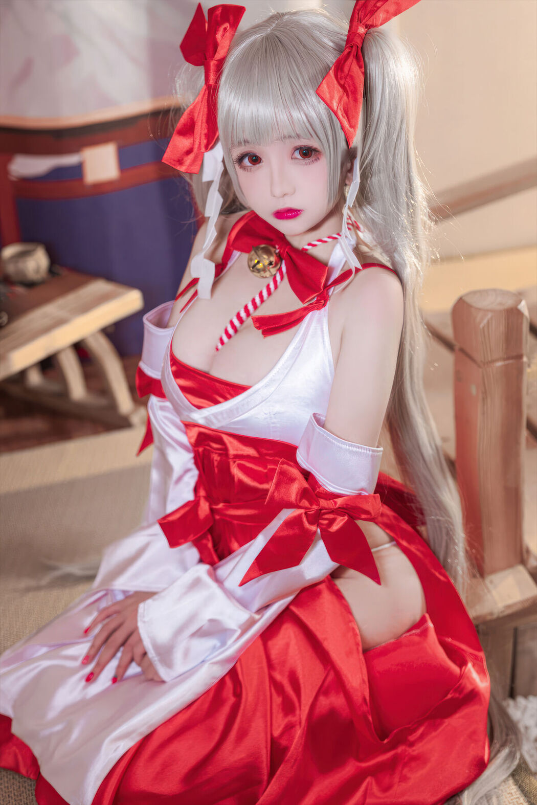 Coser@日奈娇 – 碧蓝航线 可畏巫女