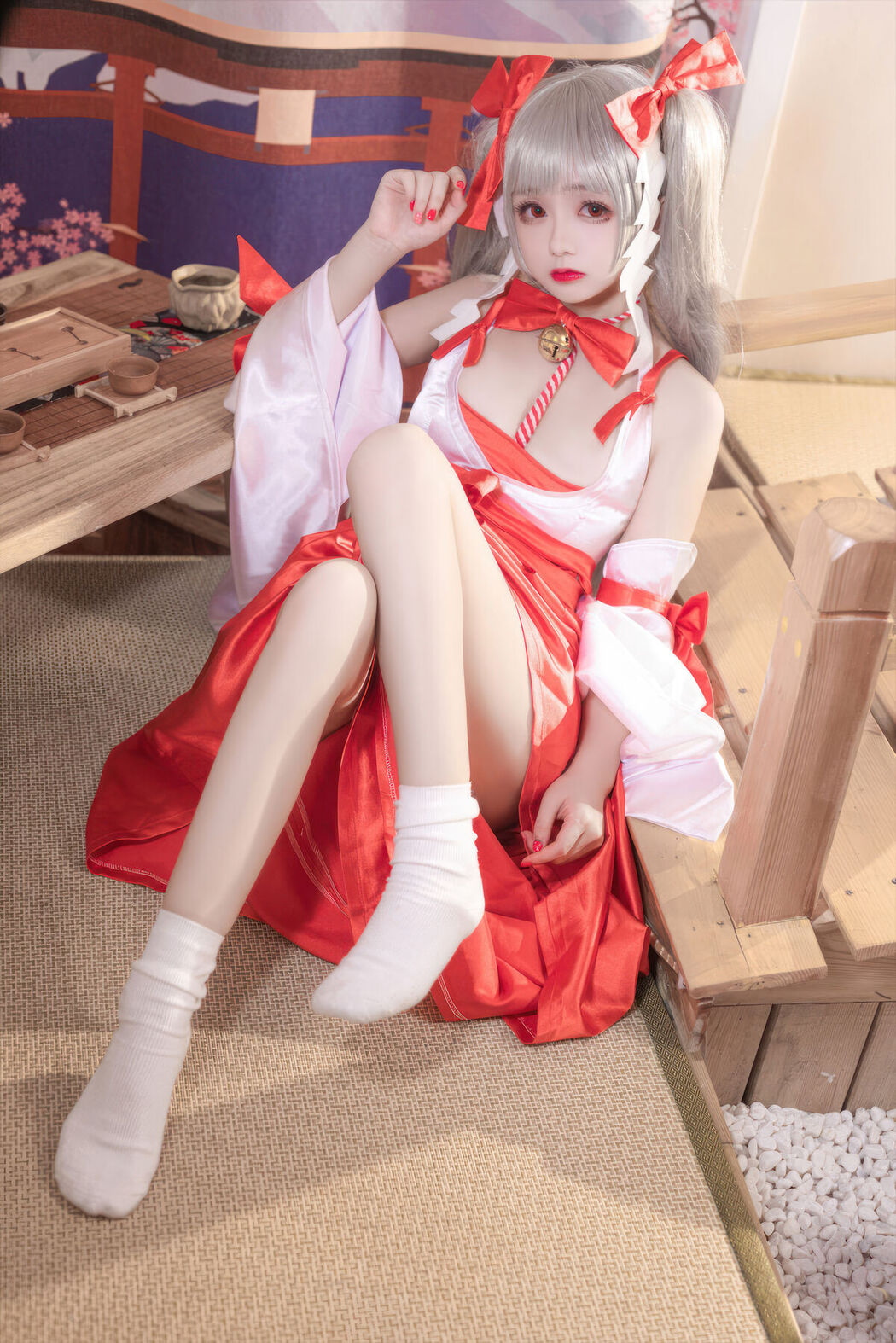 Coser@日奈娇 – 碧蓝航线 可畏巫女